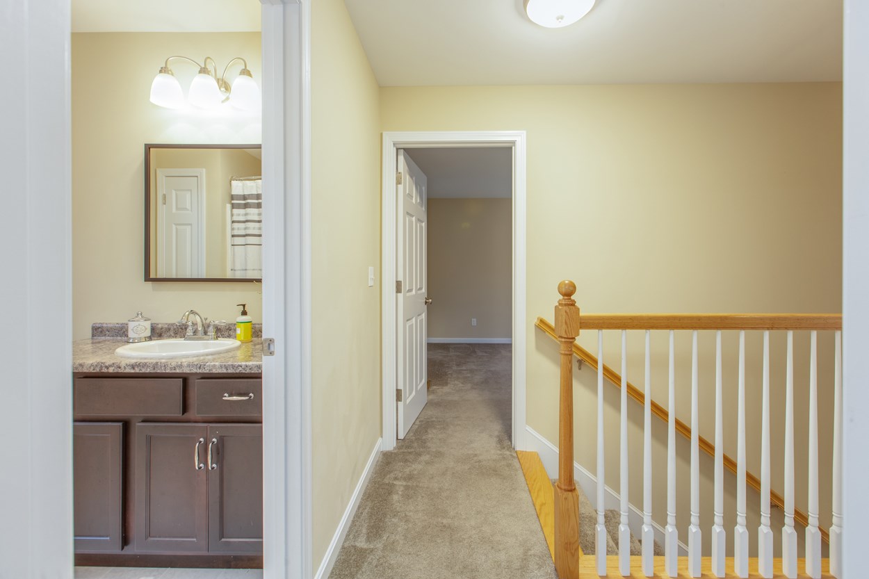 134 Spaulding Road Fremont, NH 03044 - Photo 24 of 38