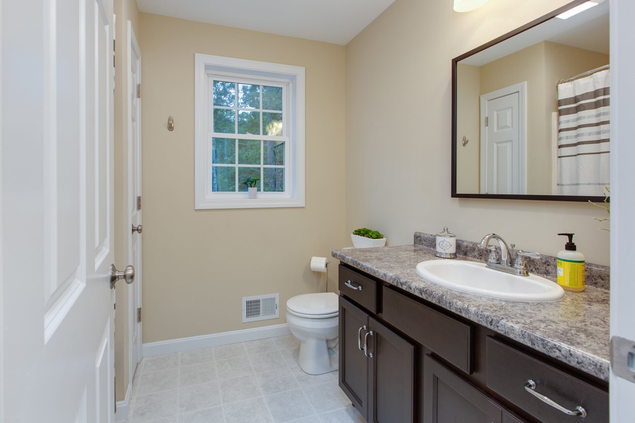 134 Spaulding Road Fremont, NH 03044 - Photo 27 of 38