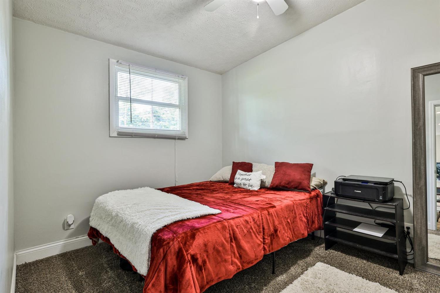 3177 Crest Road Cincinnati, OH 45251 - Photo 14 of 35 Gallery Image 14