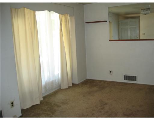 229 Hester Avenue McKees Rocks, PA 15136 - Photo 3 of 18 Living Room. Neutral colors with lots of light from updated window.