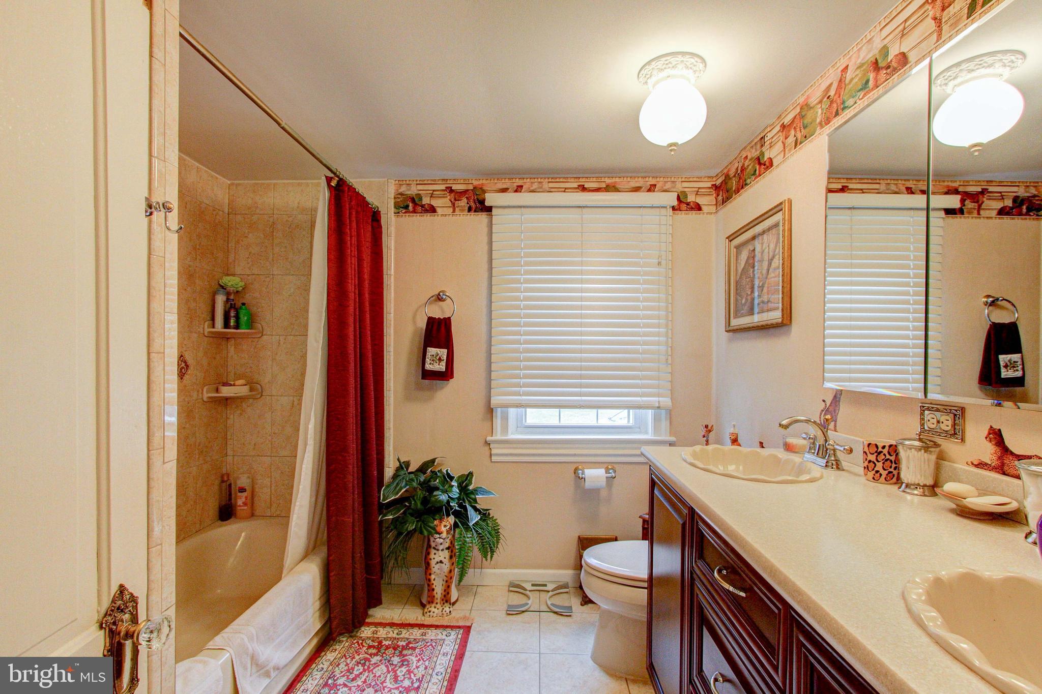 100 Cheese Factory Road Doylestown, PA 18901 - Photo 35 of 50 Hall Bath