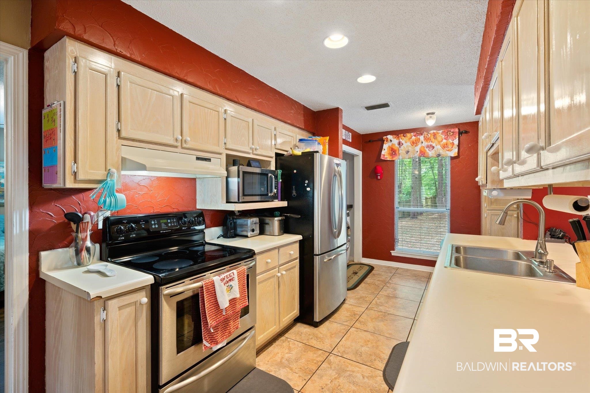 108 Golmon Circle Daphne, AL 36526 - Photo 8 of 23