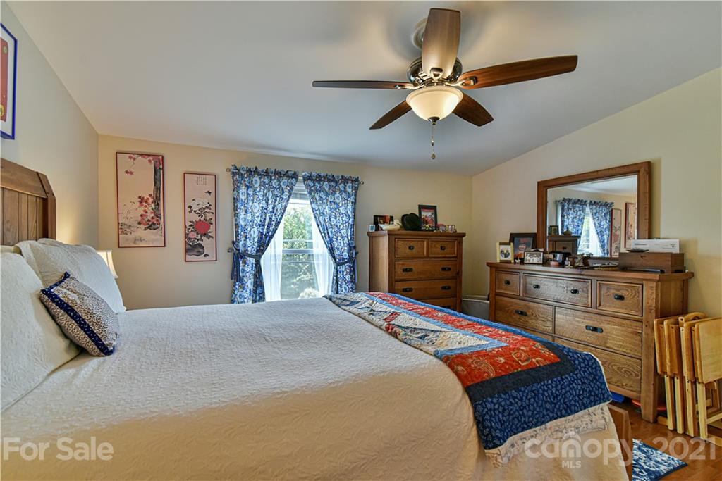 40 Star Flower Road, Unit 13 Alexander, NC 28701 - Photo 11 of 24 Gallery Image 11