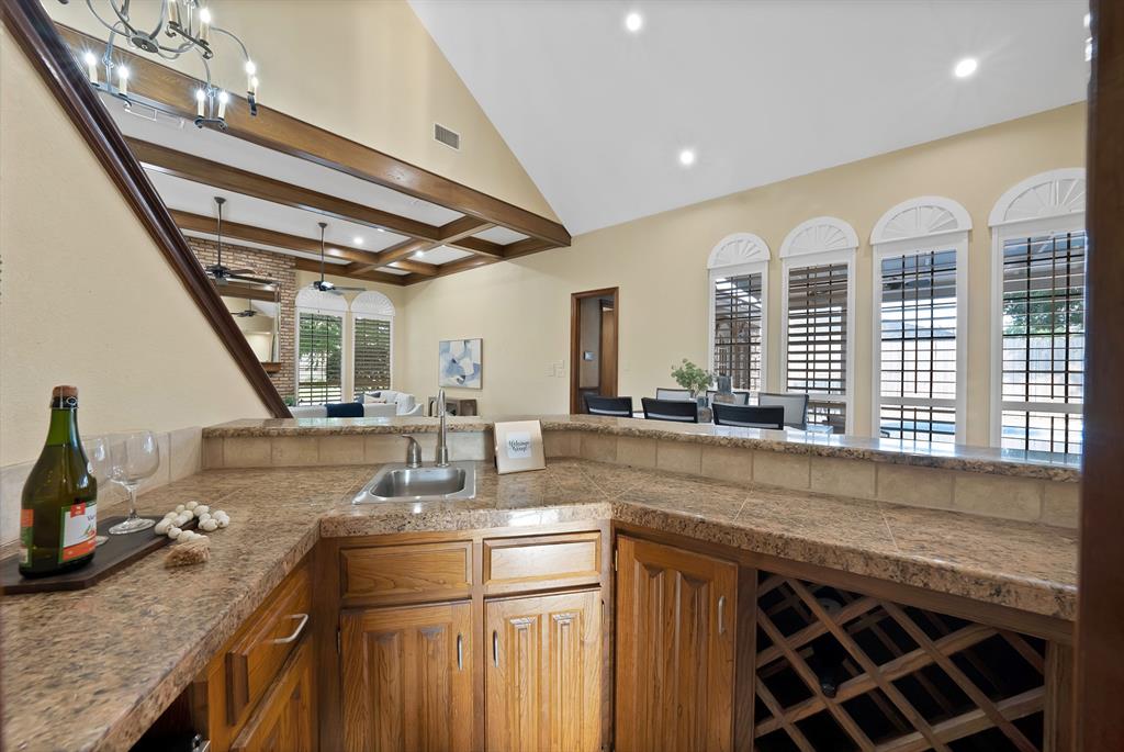 2714 Ridge Top Lane Arlington, TX 76006 - Photo 22 of 39