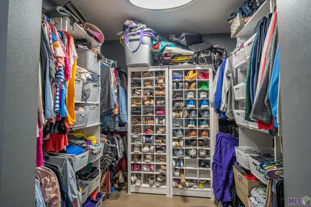 $199,900 | 176 West 32nd Street, Larose, LA 70373