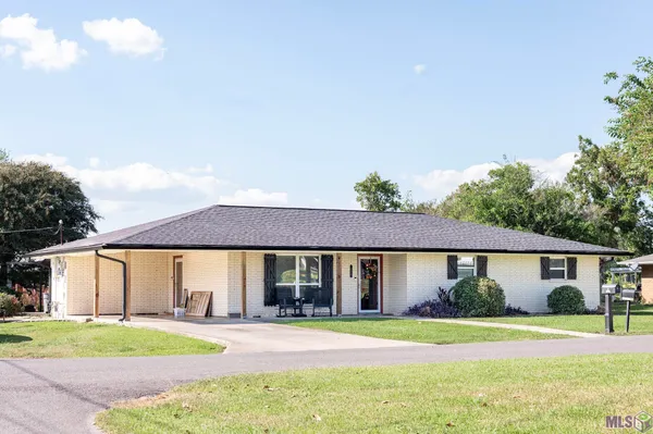$189,900 | 176 West 32nd Street, Larose, LA 70373