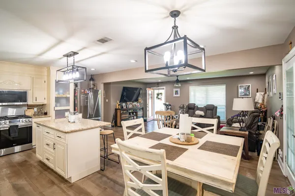 $189,900 | 176 West 32nd Street, Larose, LA 70373