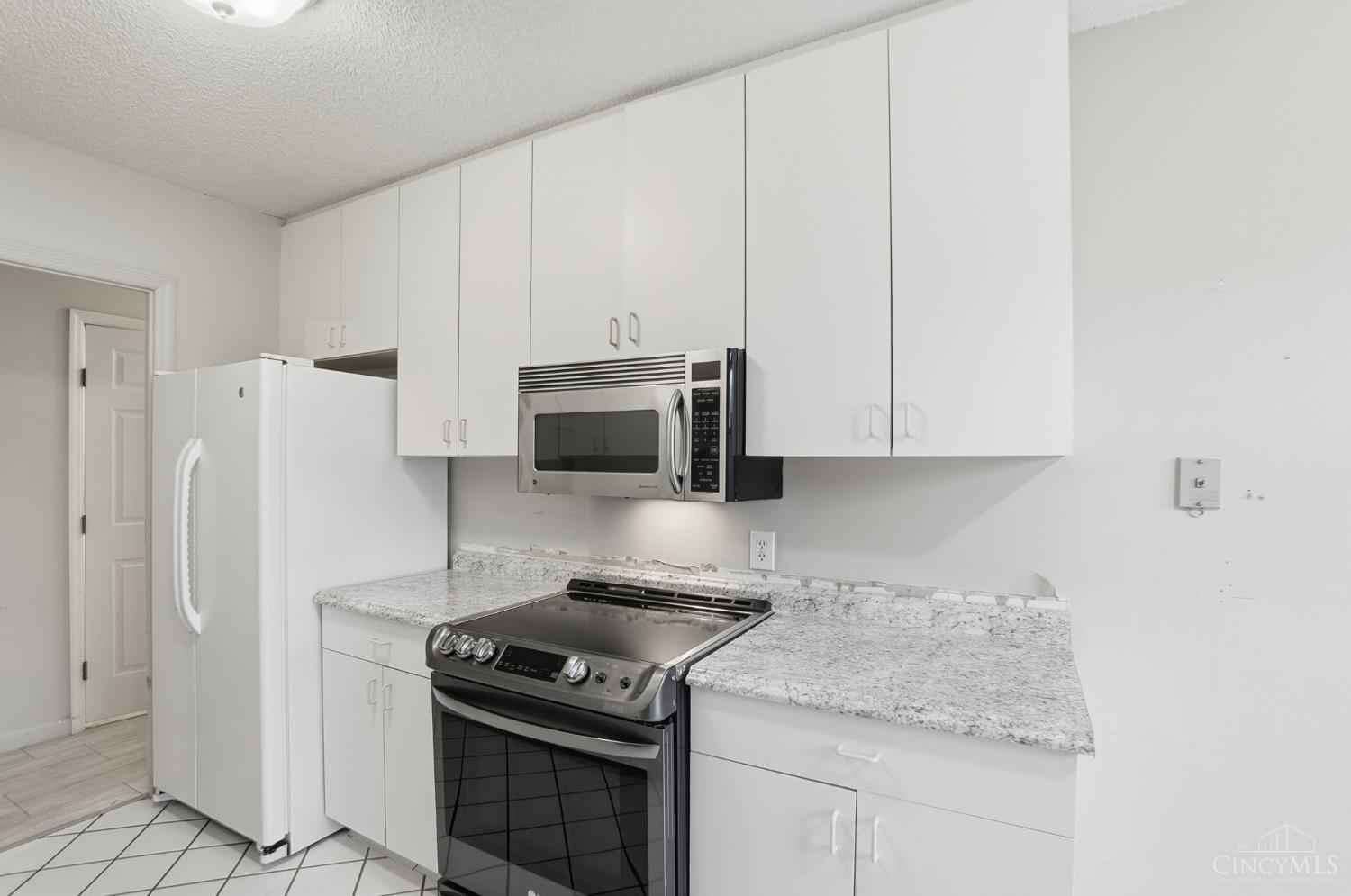 2444 Madison Road, Unit 408 Cincinnati, OH 45208 - Photo 15 of 49