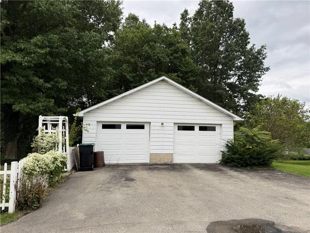 a view of backyard of house