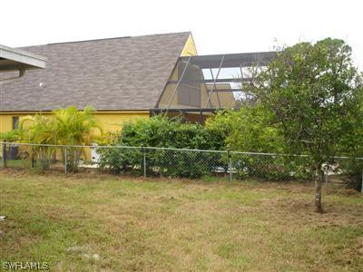 19250 Tangerine Road Fort Myers, FL 33967 - Photo 8 of 9 Gallery Image 8