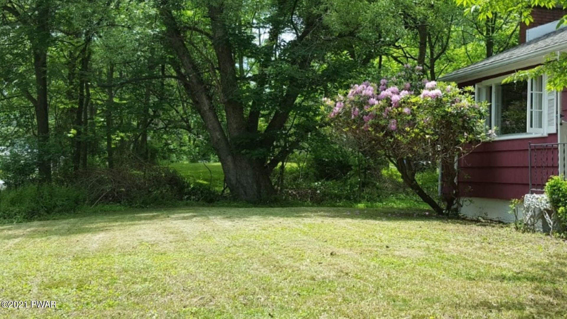 136 Kuhn Rd 03