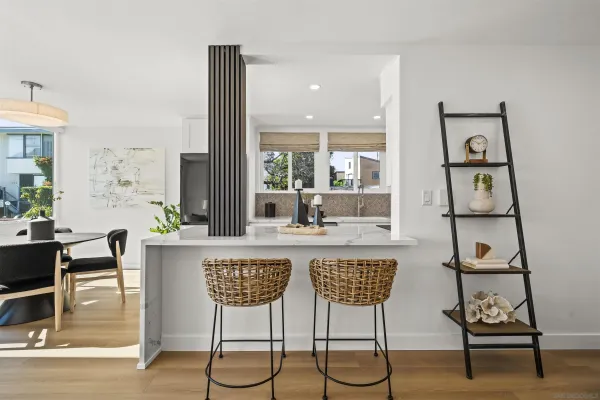 $952,500 | 3920 Riviera Drive, Unit A, San Diego, CA 92109