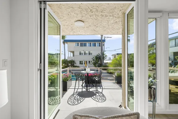 $952,500 | 3920 Riviera Drive, Unit A, San Diego, CA 92109