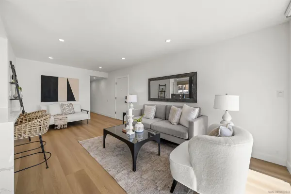 $952,500 | 3920 Riviera Drive, Unit A, San Diego, CA 92109