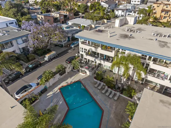 $952,500 | 3920 Riviera Drive, Unit A, San Diego, CA 92109