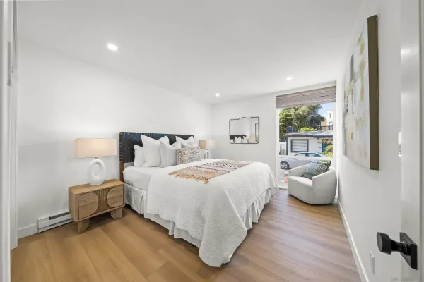 $952,500 | 3920 Riviera Drive, Unit A, San Diego, CA 92109