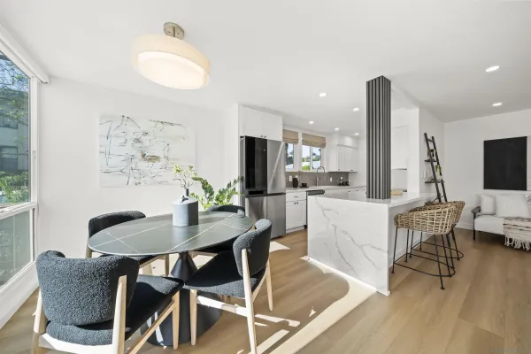 $952,500 | 3920 Riviera Drive, Unit A, San Diego, CA 92109