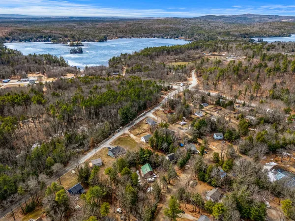 $425,000 | 38 Peacham Road, Barnstead, NH 03225
