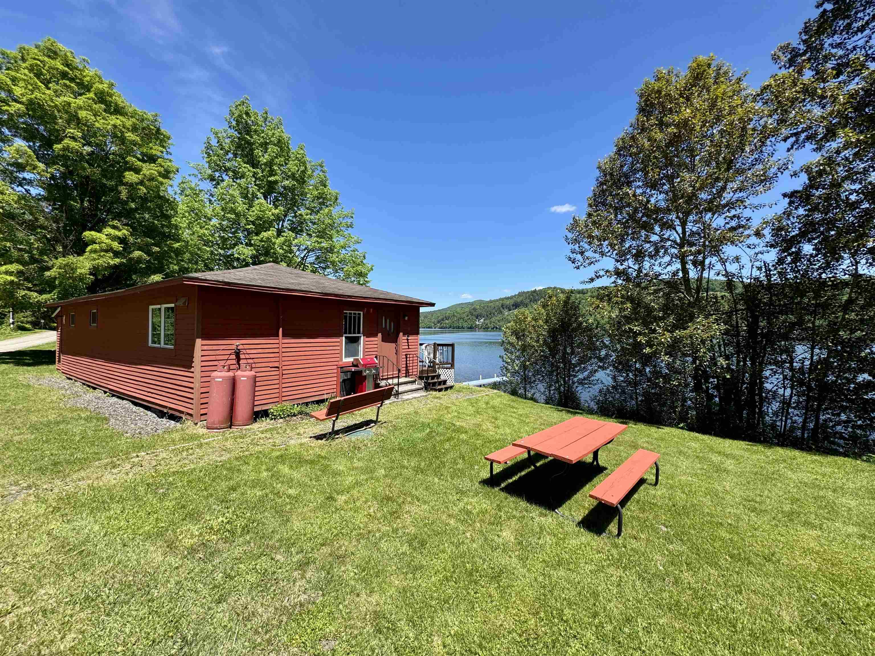 140 Lakeside Lane Barton, VT 05822 - Photo 24 of 29
