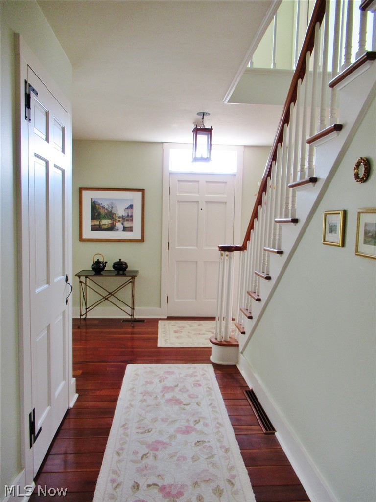 7373 Wolff Road Medina, OH 44256 - Photo 8 of 35 Gallery Image 8