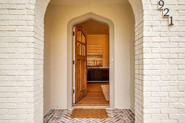 $989,900 | 921 North 14th Street, Nashville, TN 37206