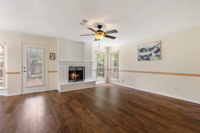 $439,000 | 34 Sweetdream Place, The Woodlands, TX 77381