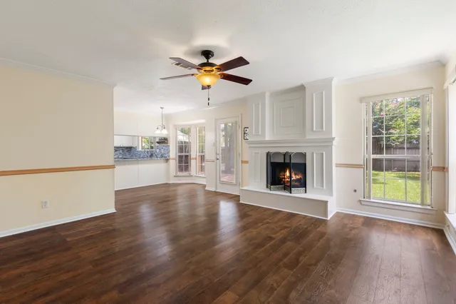 $439,000 | 34 Sweetdream Place, The Woodlands, TX 77381