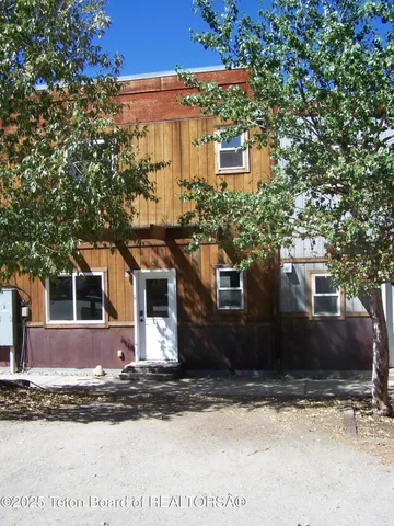 $425,000 | 62 South Skyline Street, Pinedale, WY 82941