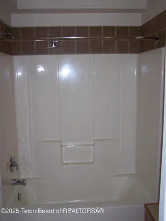 $425,000 | 62 South Skyline Street, Pinedale, WY 82941