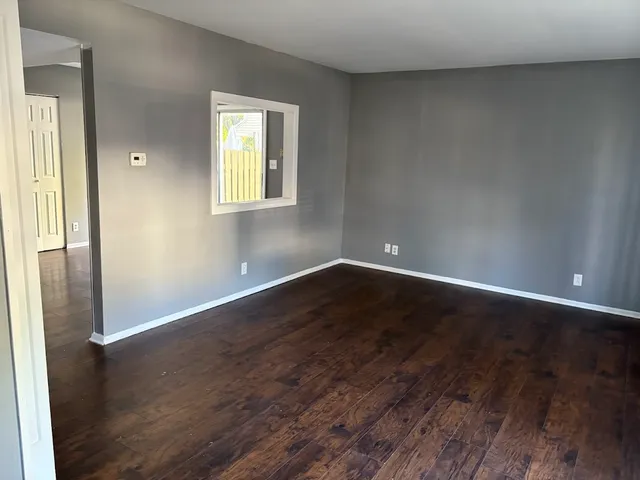 $2,100 | 4 W Fernwood Drive, Bolingbrook, IL 60440