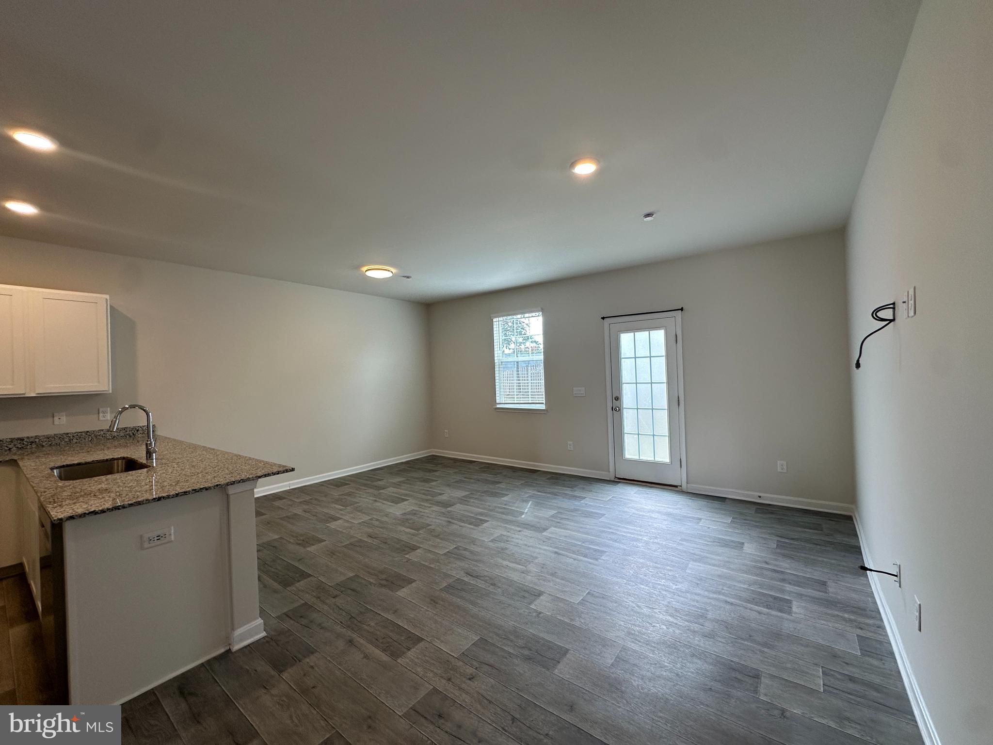 427 Tevis Street Winchester, VA 22601 - Photo 3 of 14