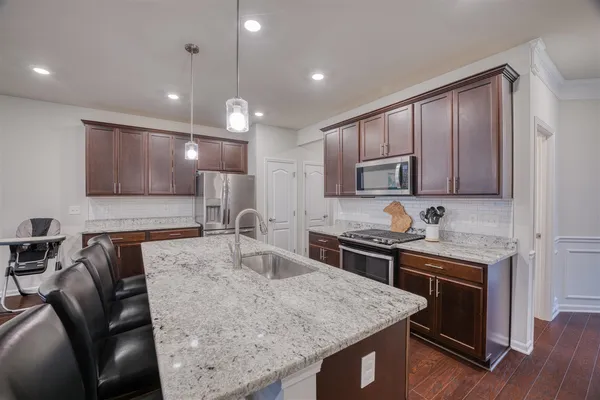 $3,300 | 2832 Fairgrove Crescent, Ann Arbor, MI 48108