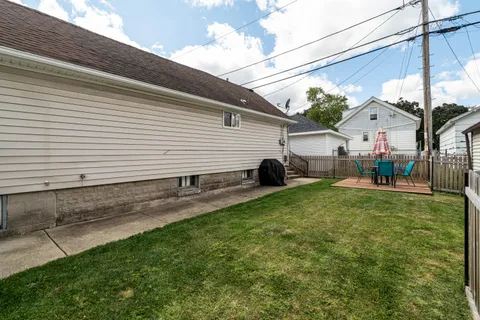 $209,000 | 147 North 70th Street, Milwaukee, WI 53213