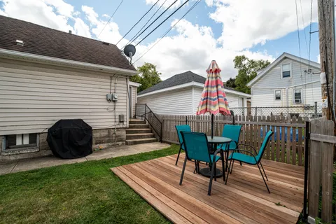 $209,000 | 147 North 70th Street, Milwaukee, WI 53213