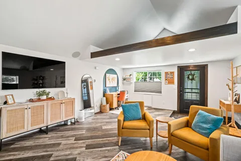 $209,000 | 147 North 70th Street, Milwaukee, WI 53213