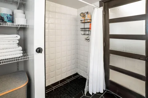 $209,000 | 147 North 70th Street, Milwaukee, WI 53213