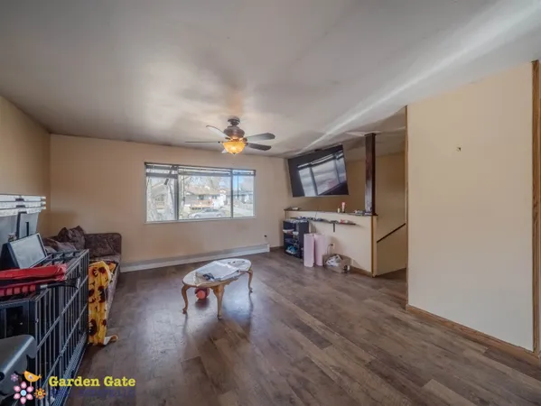 $315,000 | 410 South 2nd Street, Glenrock, WY 82637