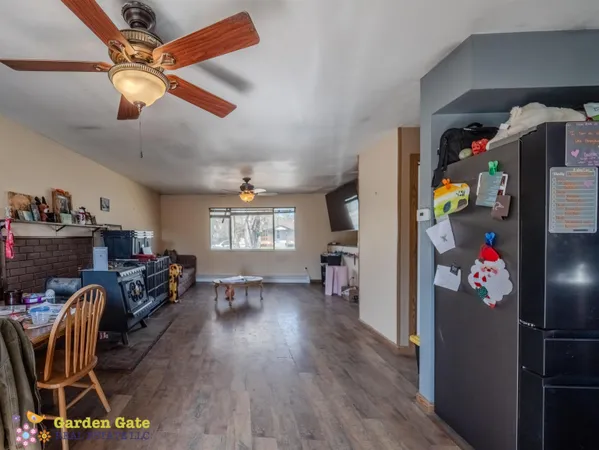 $315,000 | 410 South 2nd Street, Glenrock, WY 82637