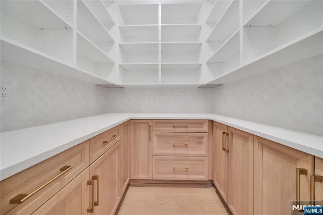 $3,879,000 | 7 Central Avenue, Demarest, NJ 07627