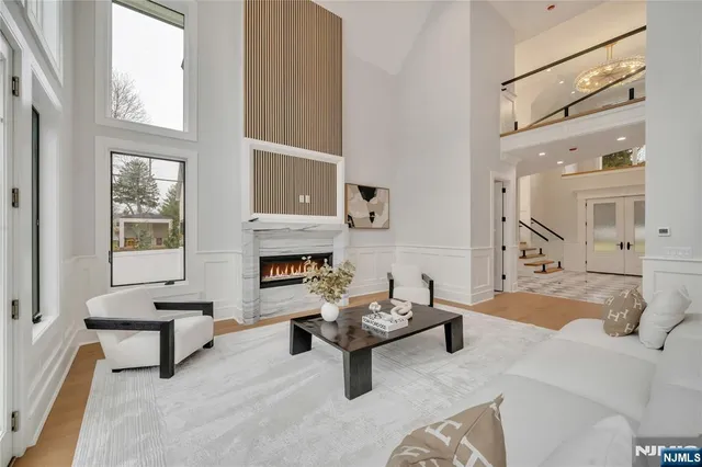 $3,879,000 | 7 Central Avenue, Demarest, NJ 07627