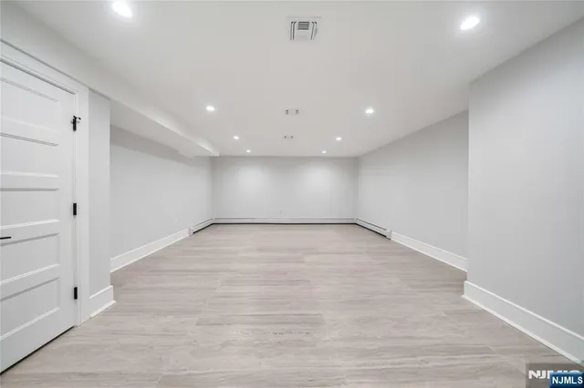 $3,879,000 | 7 Central Avenue, Demarest, NJ 07627