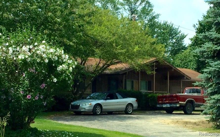 2033 Welch Road Walled Lake, MI 48390 - Photo 2 of 2 welch2.jpg