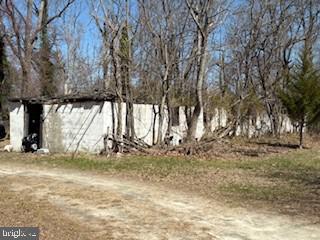 961 East Gibbsboro Road Lindenwold, NJ 08021 - Photo 11 of 12 Dog Kennels