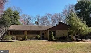 $779,000 | 961 East Gibbsboro Road, Lindenwold, NJ 08021