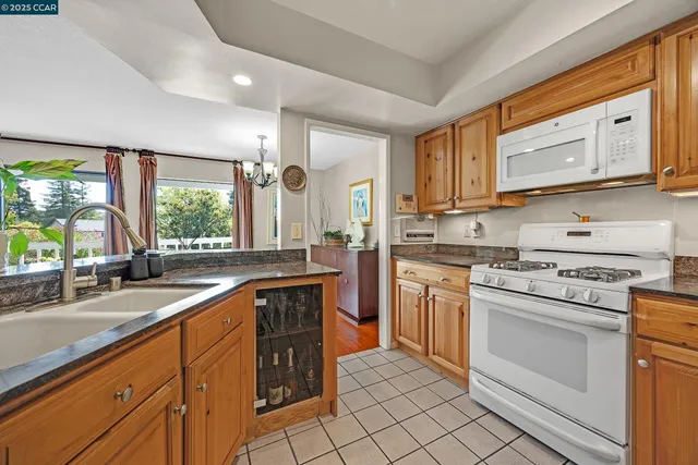 $928,000 | 700 Tampico, Walnut Creek, CA 94598
