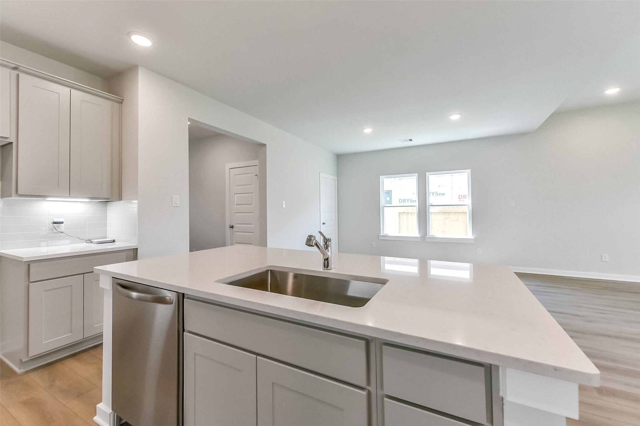 75 Leon Way Dayton, TX 77535 - Photo 12 of 38