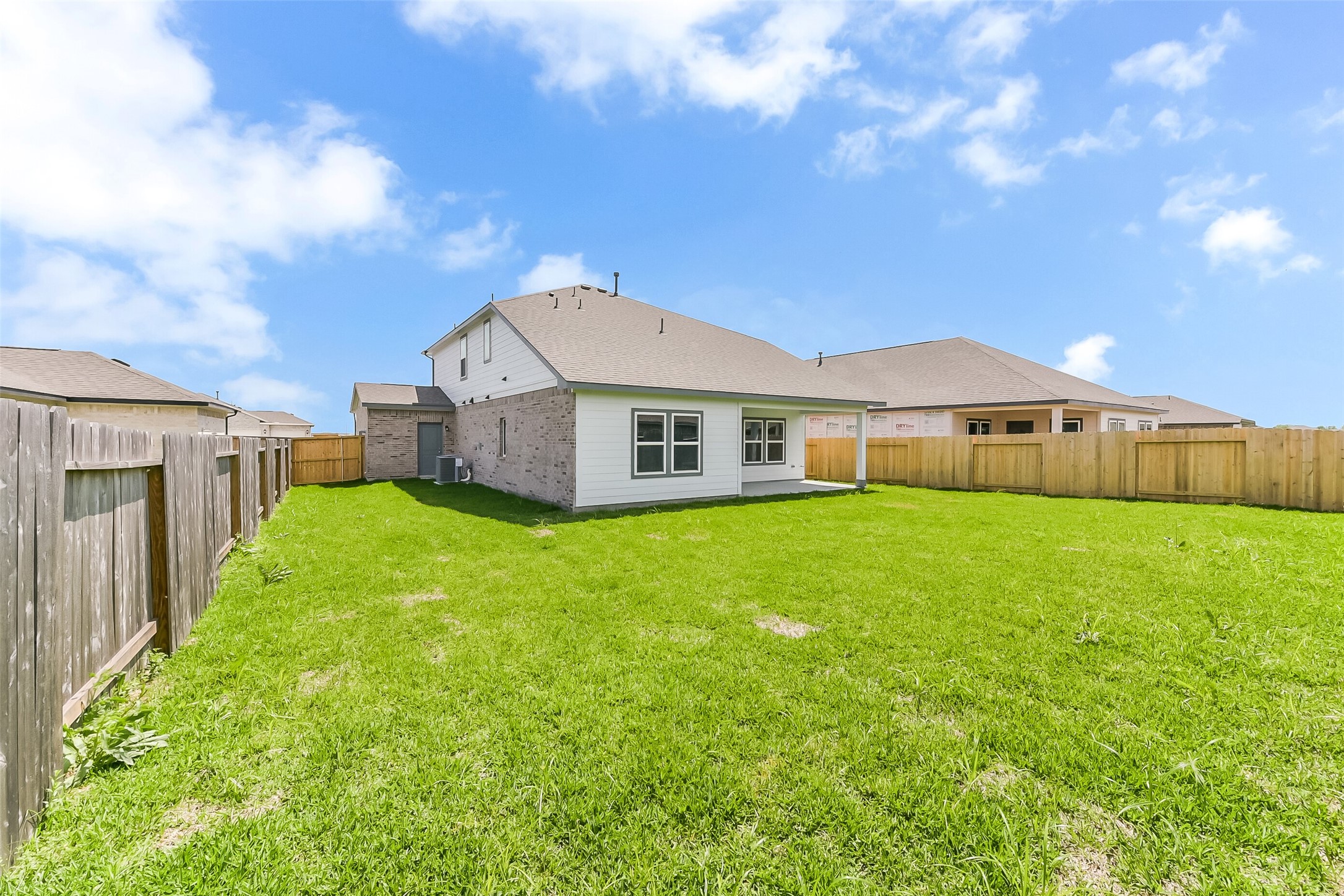 75 Leon Way Dayton, TX 77535 - Photo 35 of 38