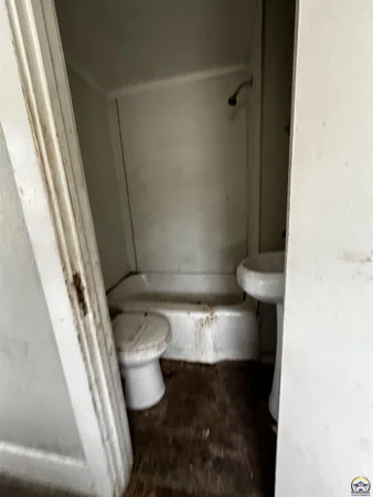 $80,000 | 1247 Southwest Tyler Street, Topeka, KS 66612