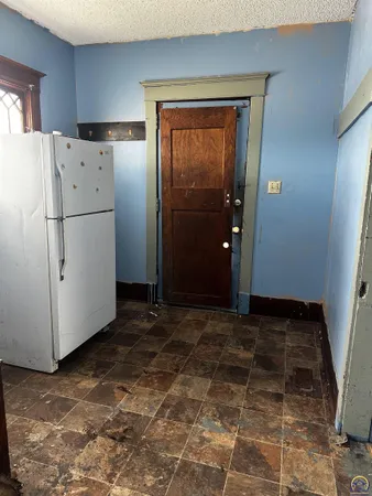 $80,000 | 1247 Southwest Tyler Street, Topeka, KS 66612