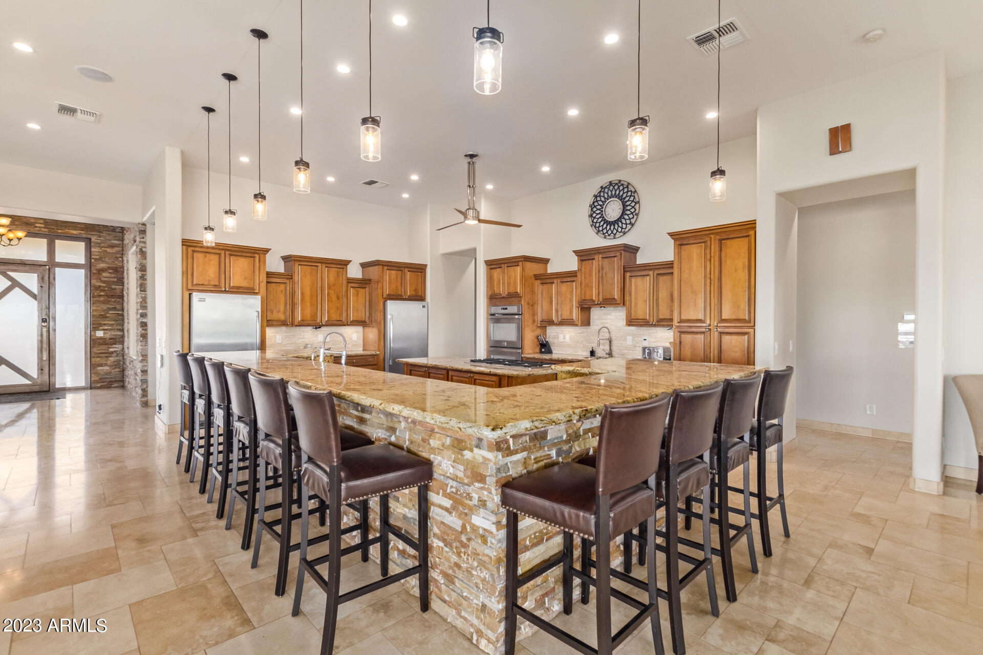206 West Rock View Road Phoenix, AZ 85085 - Photo 17 of 74 Grand, open kitchen